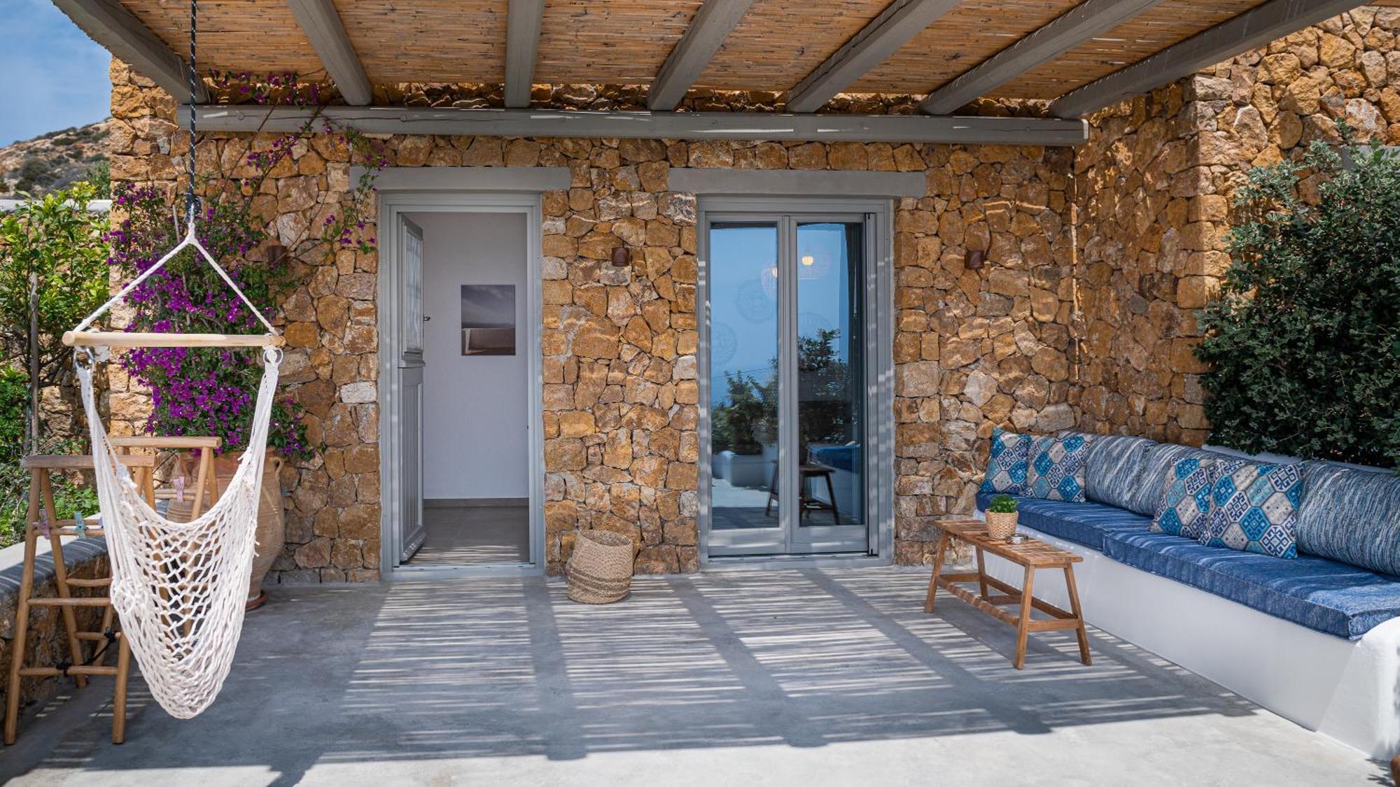 Ypseli Anafi'S Hive Hotel Bagian luar foto